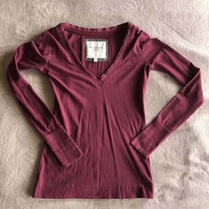 Abercrombie & Fitch long sleeve maroon t-shirt